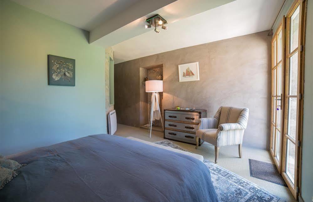 Les Dames De Nage Bed & Breakfast Grand-Champ Ngoại thất bức ảnh