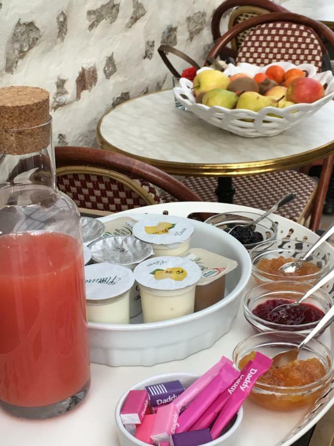Les Dames De Nage Bed & Breakfast Grand-Champ Ngoại thất bức ảnh